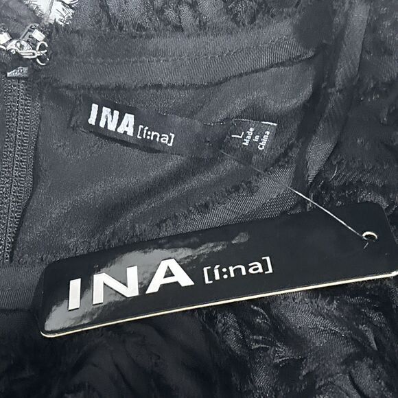 INA Top Womens Large Black Bell Sleeve Blouse Victorian Textured Artsy NEW - Picture 3 of 11